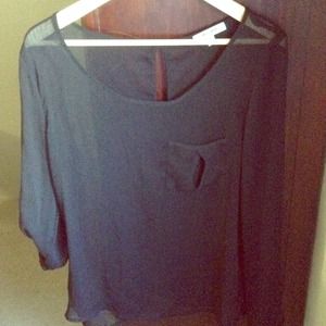 Black mesh top,open on the back very sexy..