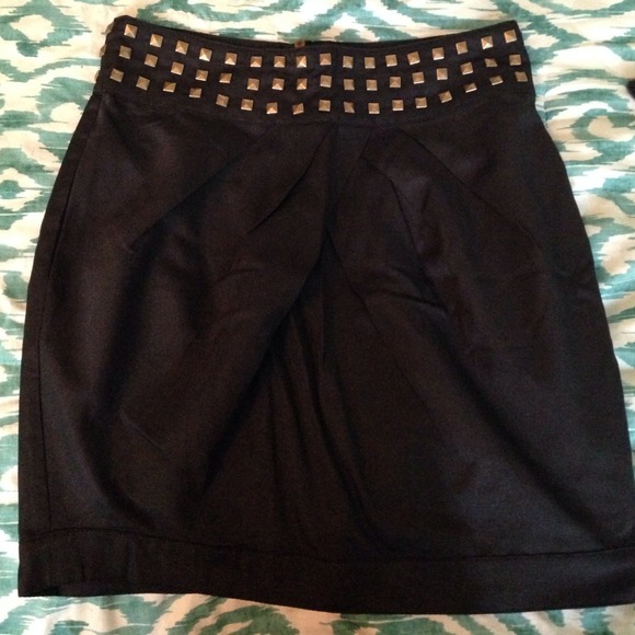 Black fitted dressy skirt - Picture 1 of 2