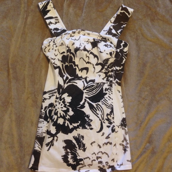 Express top - Picture 1 of 3