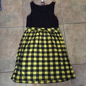 Black and yellow dress