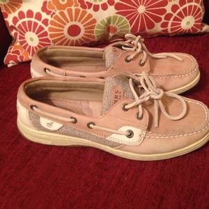 Sperry topsiders! Final markdown! Super cheap!