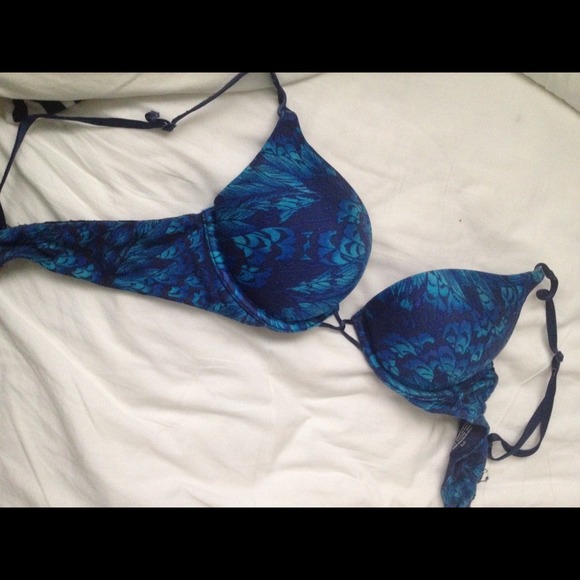 Bombshell bra