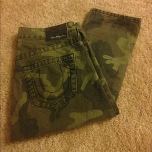 True religion jeans size 26 but fit 27