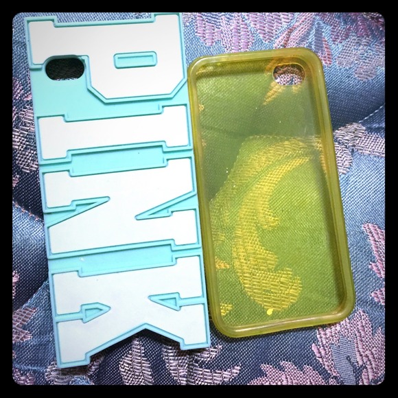 Two iPhone 4s cases for the price of one