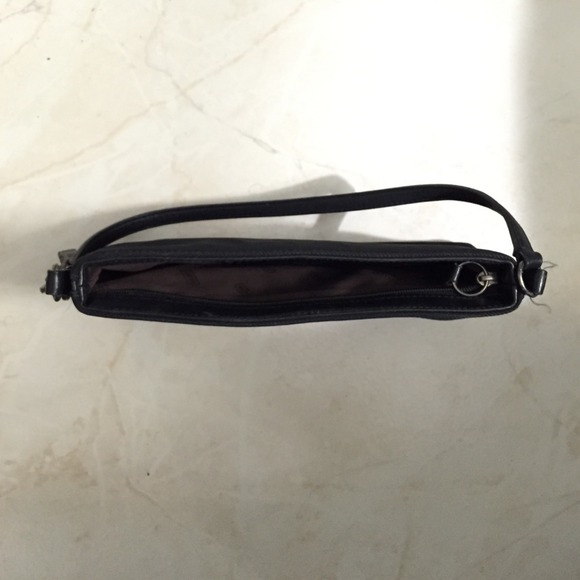 Authentic Black Coach Clutch/Wristlet - Picture 2 of 4