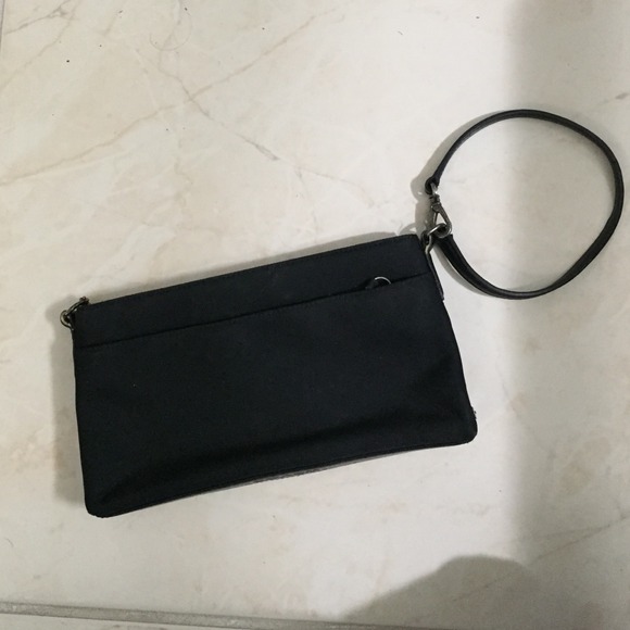 Authentic Black Coach Clutch/Wristlet - Picture 4 of 4