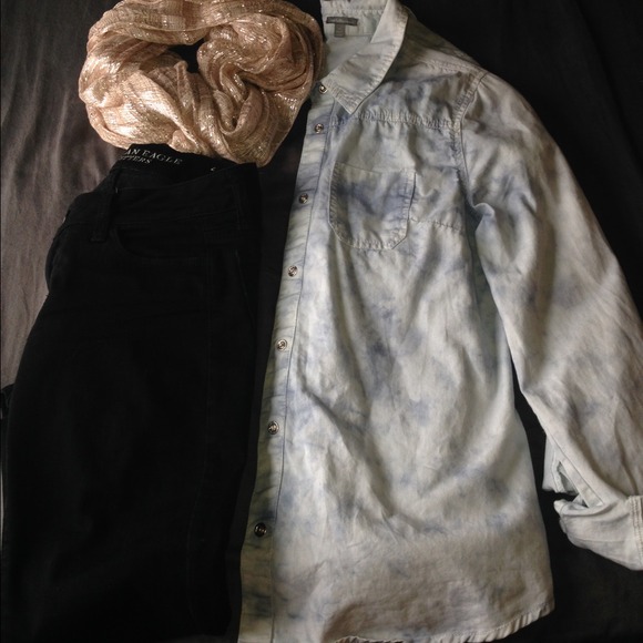 Acid washed button up