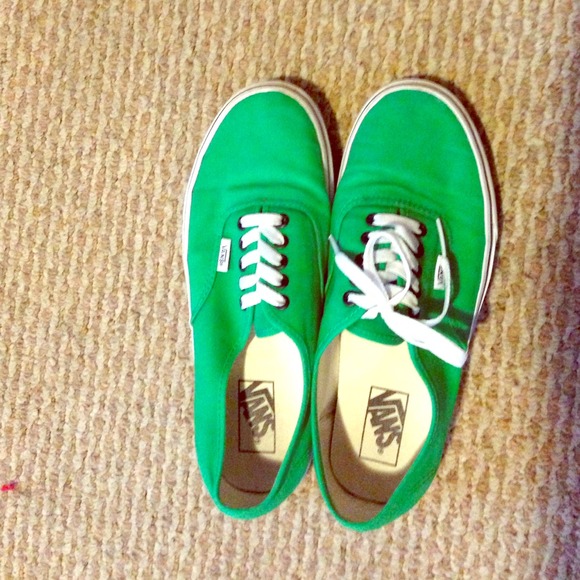 Kelly Green Vans