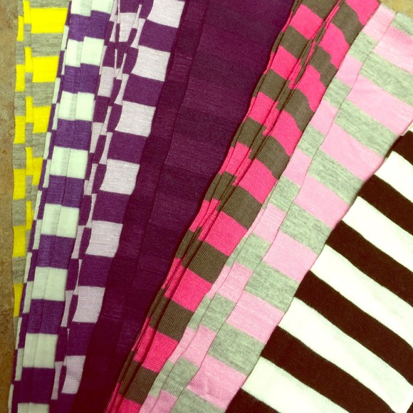 Stripes!! Fashion scarfs - Picture 1 of 3