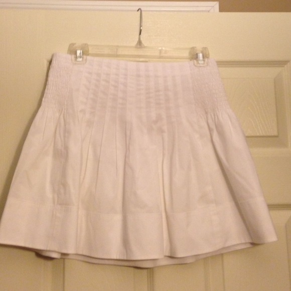 Bebe skirt