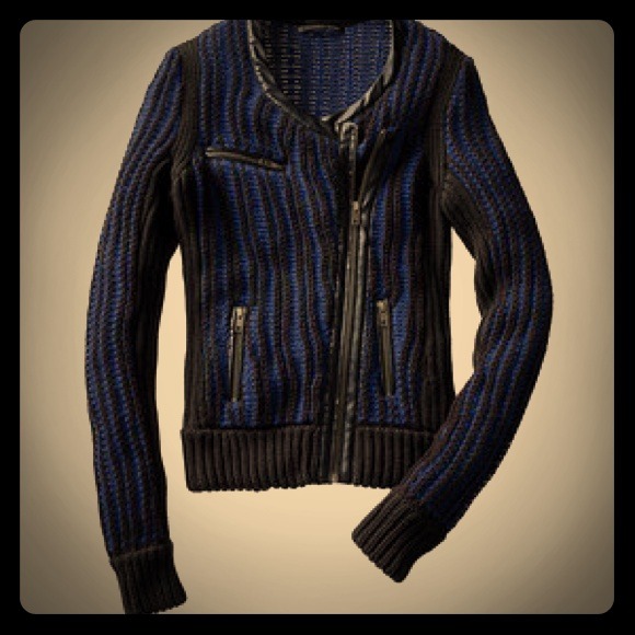 MAKE ME AN OFFER  VS MOTOJACKET