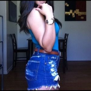 High waisted Levi Jean shorts