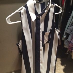 Stripped top