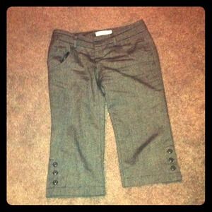 Gray Old Navy Capris