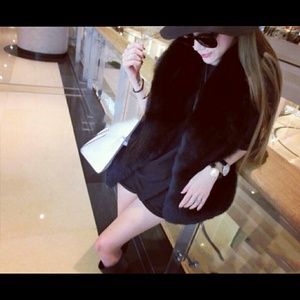 [Real fur vest] very stylish & warm