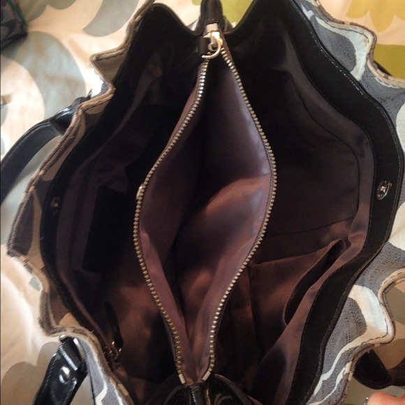 Sold - Picture 2 of 4