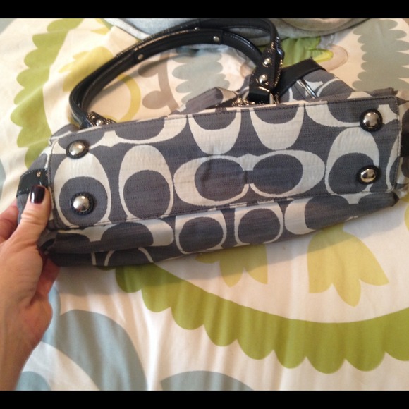 Sold - Picture 4 of 4