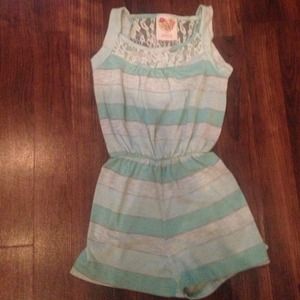 Size 4 t little girl romper
