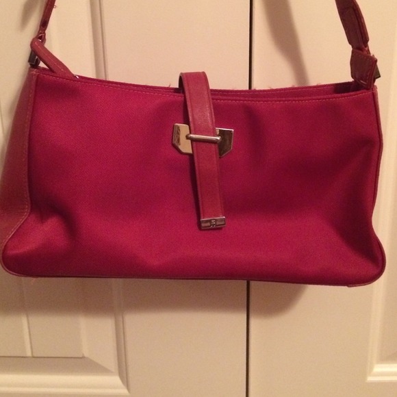 Cute red purse - Picture 2 of 4