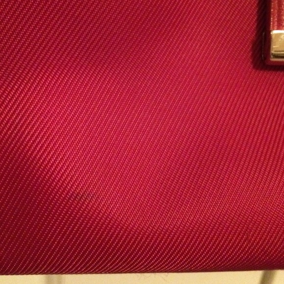 Cute red purse - Picture 4 of 4