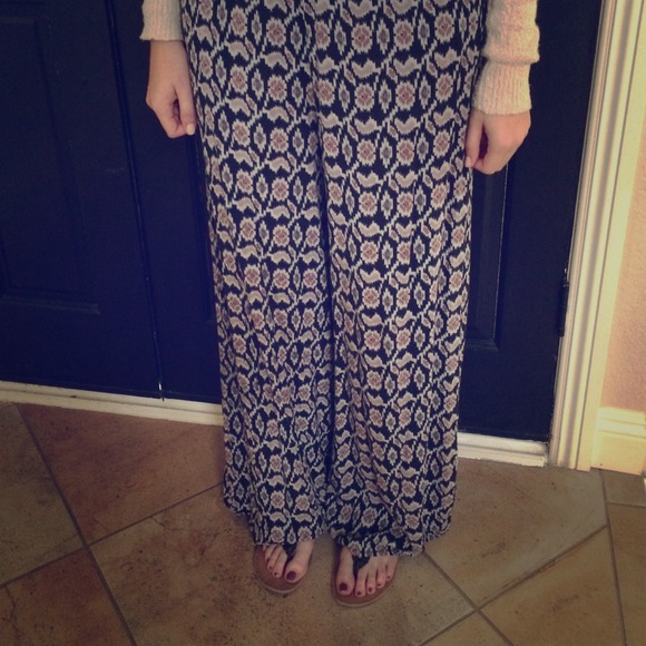 Brandy Melville Pants