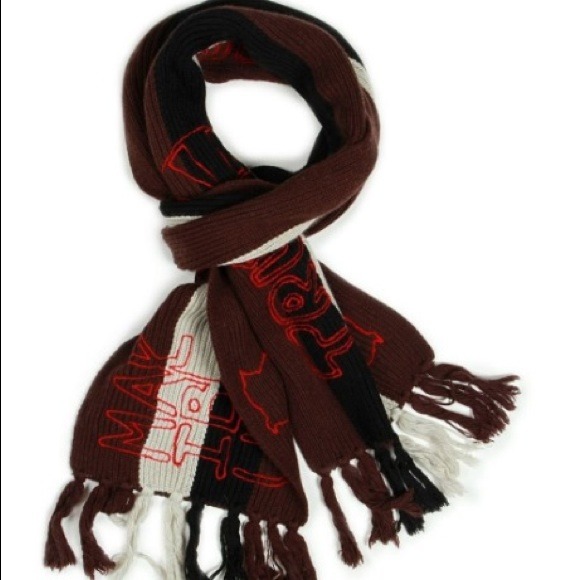 🎀 True Religion Malibu Scarf, Unisex ~ NWT 🎀