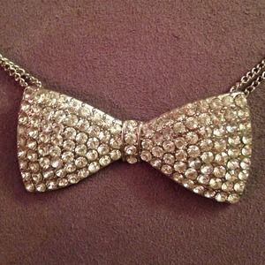 Bow tie necklace