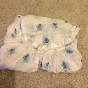 Flower printed night gown