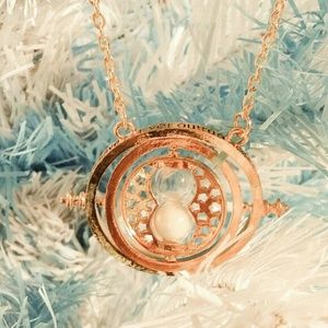 New Harry Potter Hermione Time Changer Necklace!