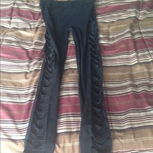 Black Side ripped leggings