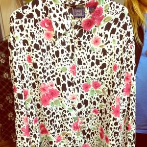White black pink blouse/tunic