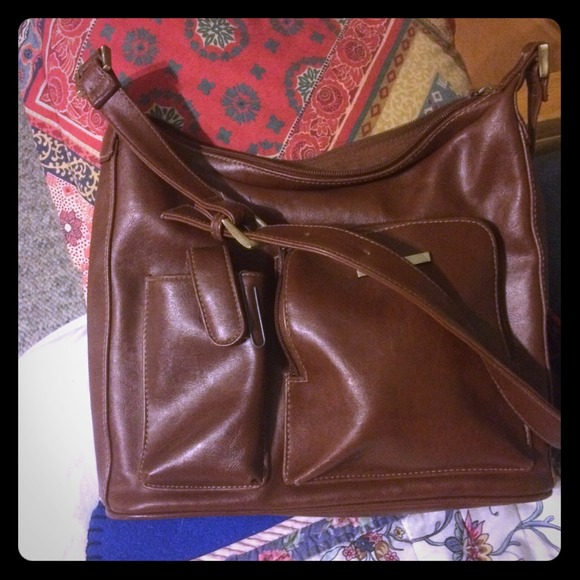 Brown shoulder or cross body bag - Picture 1 of 3