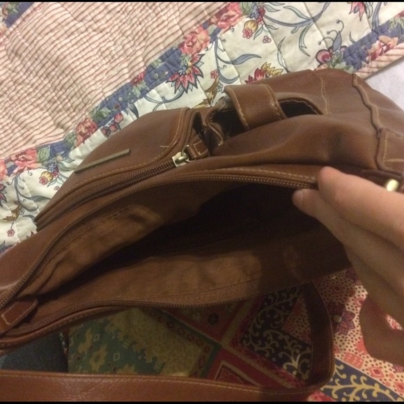 Brown shoulder or cross body bag - Picture 2 of 3