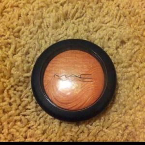 Mac blush still new