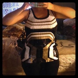 Black and white seguin top,,, great condition!