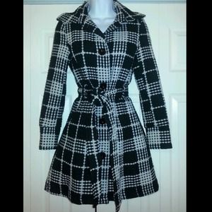 Forever 21 black/white belted button down coat.