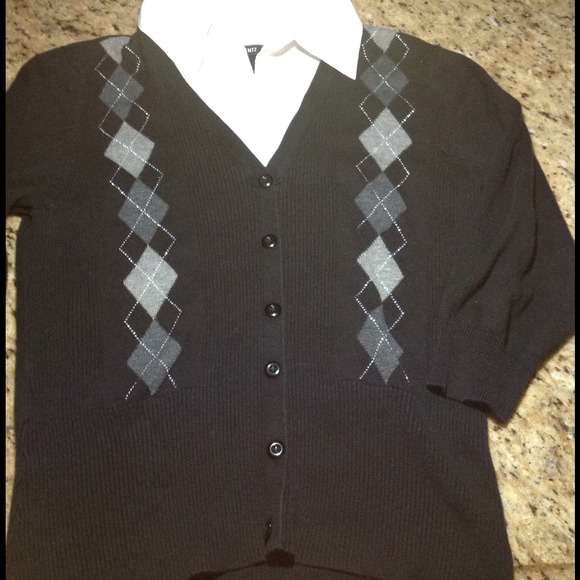 >>Sold<<<ELEMENTS TOP - Picture 1 of 2