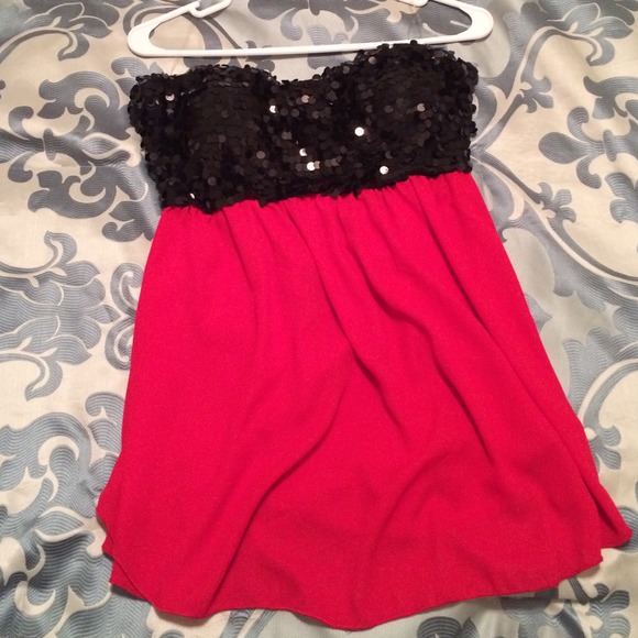 Rue 21 strapless sequin shirt