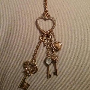 Dangly key necklace
