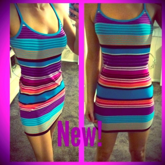 🚫Sold🚫N͜͡E͜͡W͜͡ Derek Heart Striped Mini Dress! - Picture 4 of 4