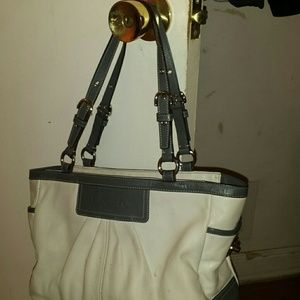 Coach shoulder bag