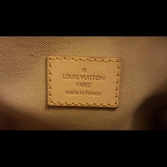 *** SOLD *** 100% Authentic LV Damier Azur Soffi - Picture 3 of 4