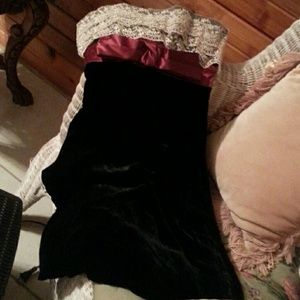 Betsey Johnson strapless dress