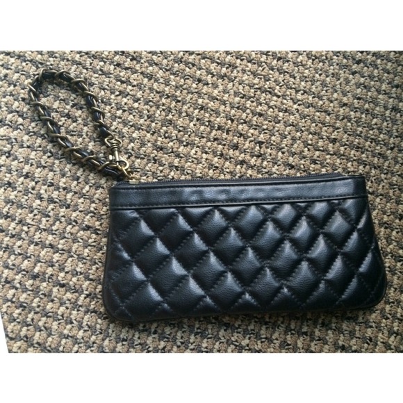 Black Tufted Wristlet/Clutch