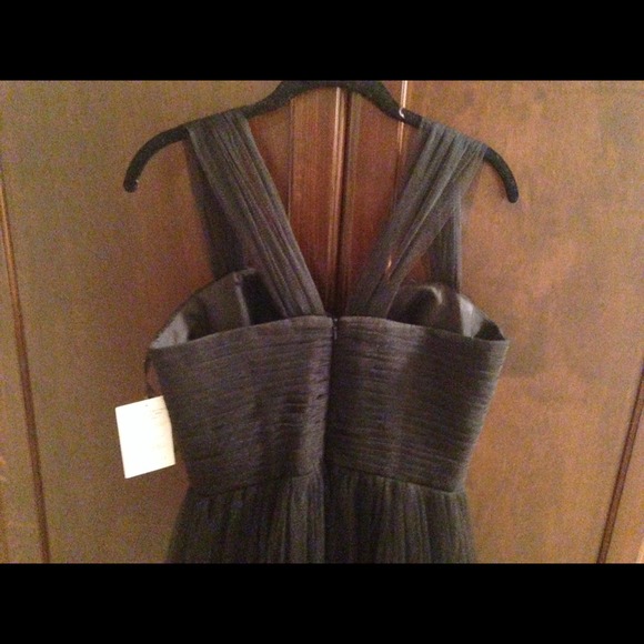 Dress - Picture 3 of 4