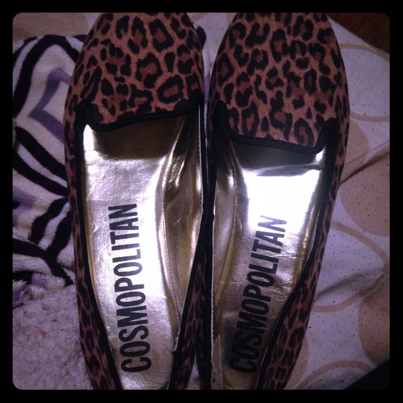 Leopard flats.