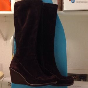 AEROSOLES