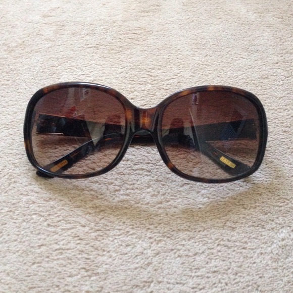 ?REDUCED ? brown Ralph Lauren Sunglasses ?