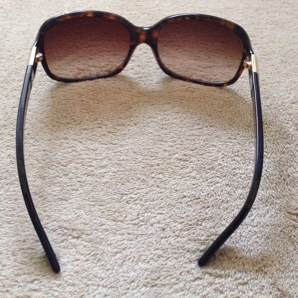 ?REDUCED ? brown Ralph Lauren Sunglasses ?