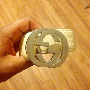 Men's authentic Gucci belt size 40 brand new